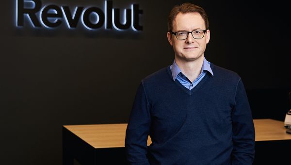 Revolut : Révolutionnez vos finances avec des cartes et des solutions de crédit